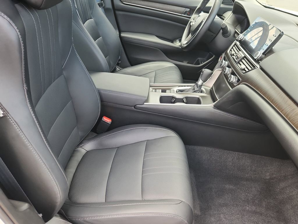 Used 2021 Honda Accord EX-L image 15
