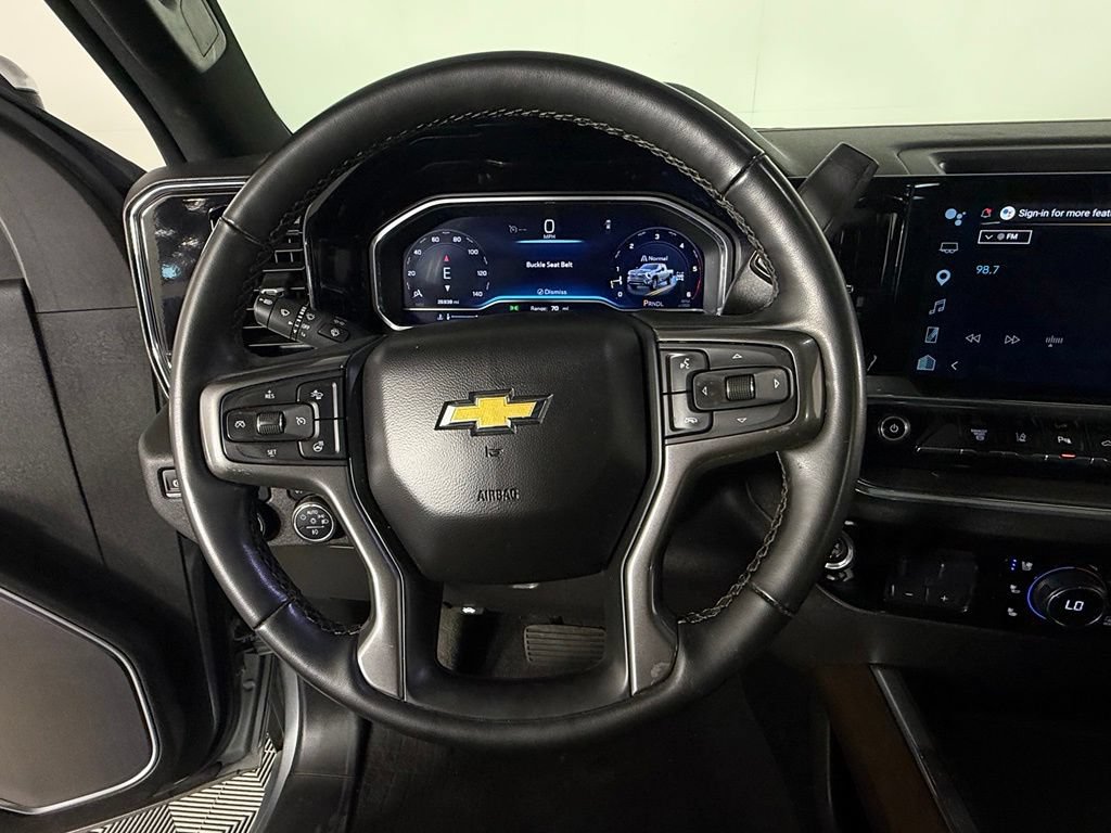 Used 2024 Chevrolet Silverado 3500 High Country w/ Technology Package AWD/4WD image 15