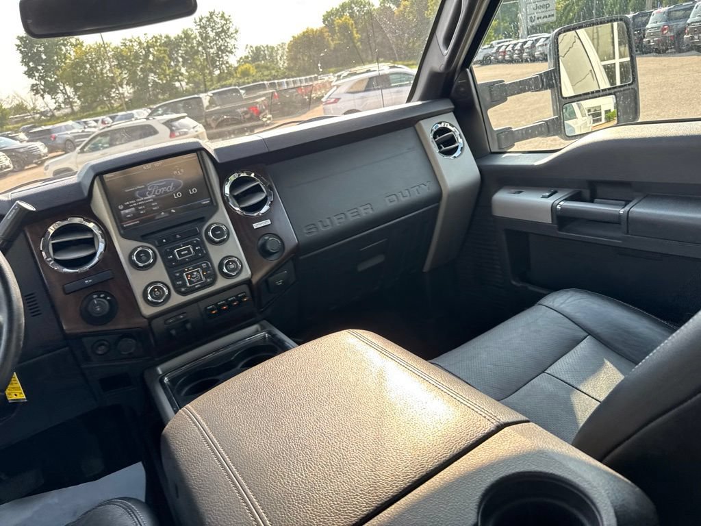 Used 2015 Ford F250 Lariat w/ Chrome Package AWD/4WD image 5