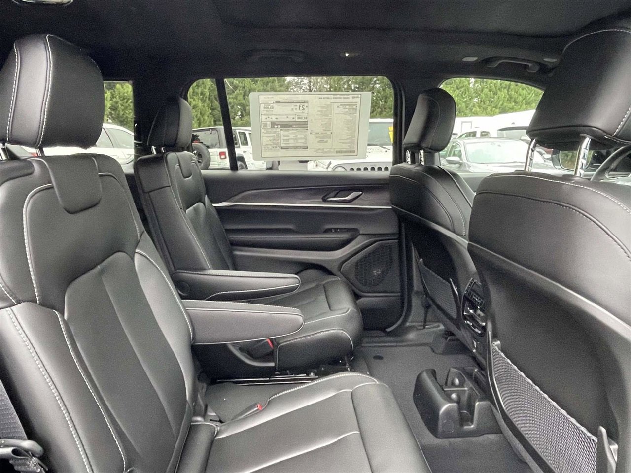 New 2025 Jeep Grand Cherokee L Limited image 19