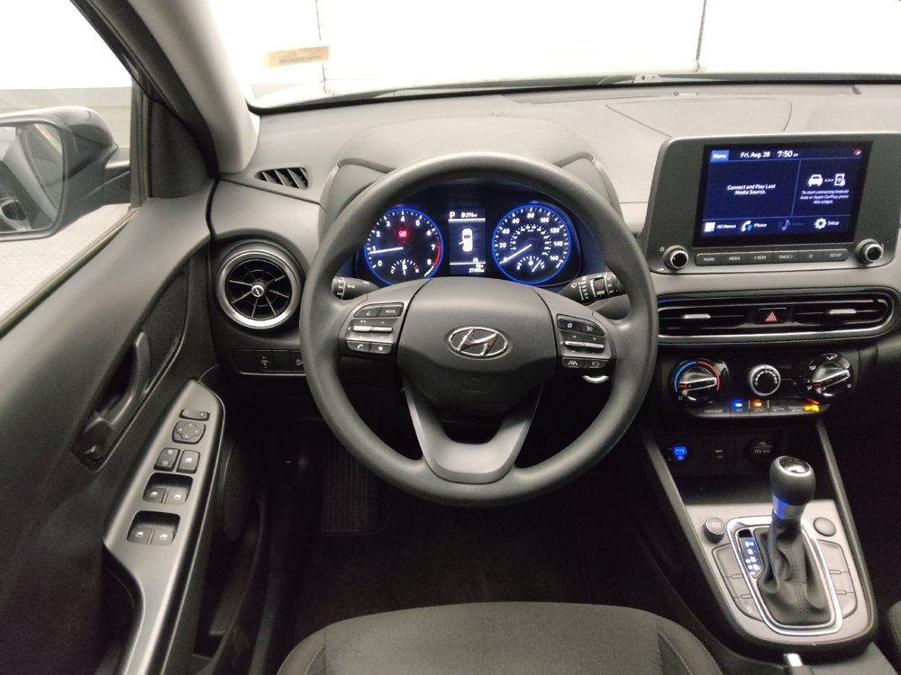 Used 2022 Hyundai Kona SEL FWD image 22