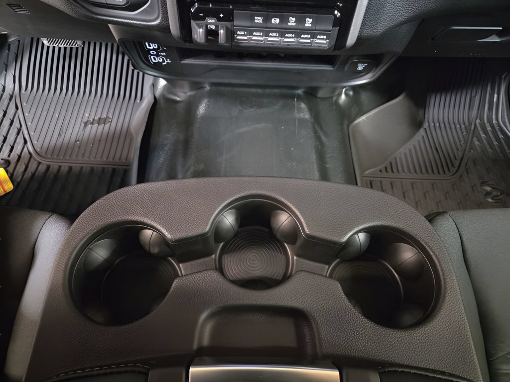 New 2026 RAM 3500 Tradesman AWD/4WD image 17