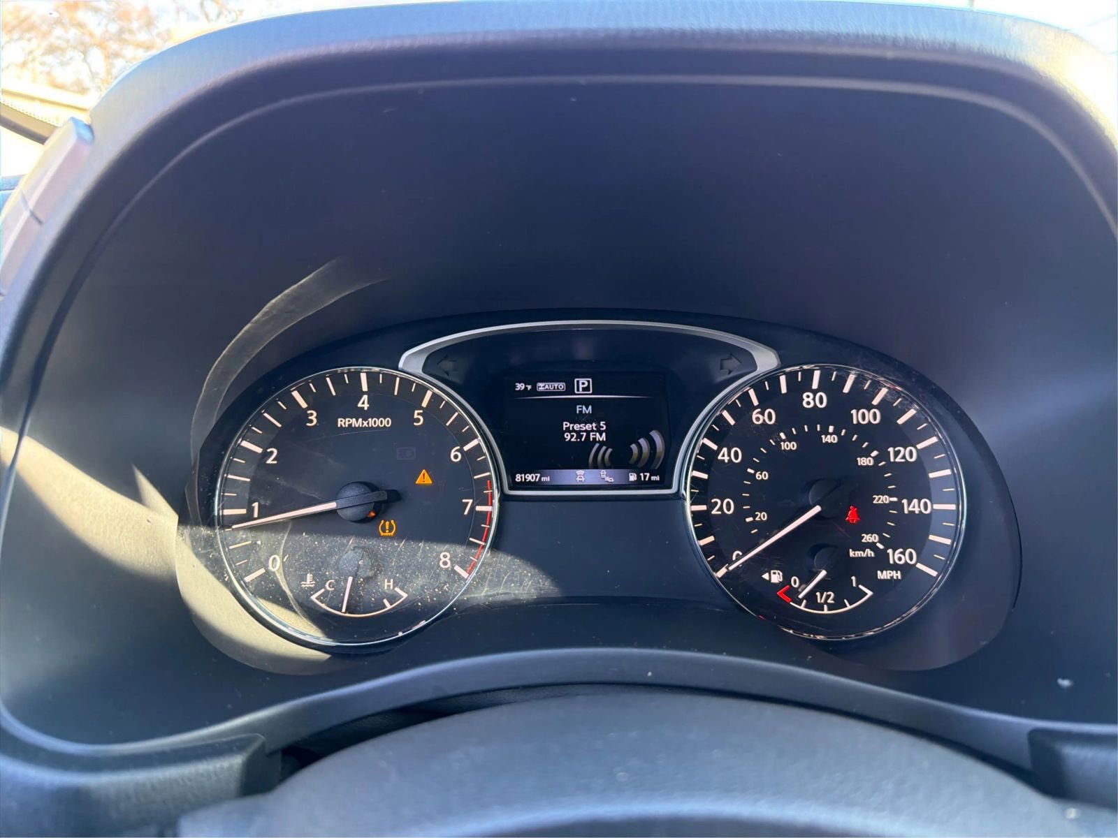 Used 2019 Nissan Pathfinder SV image 20