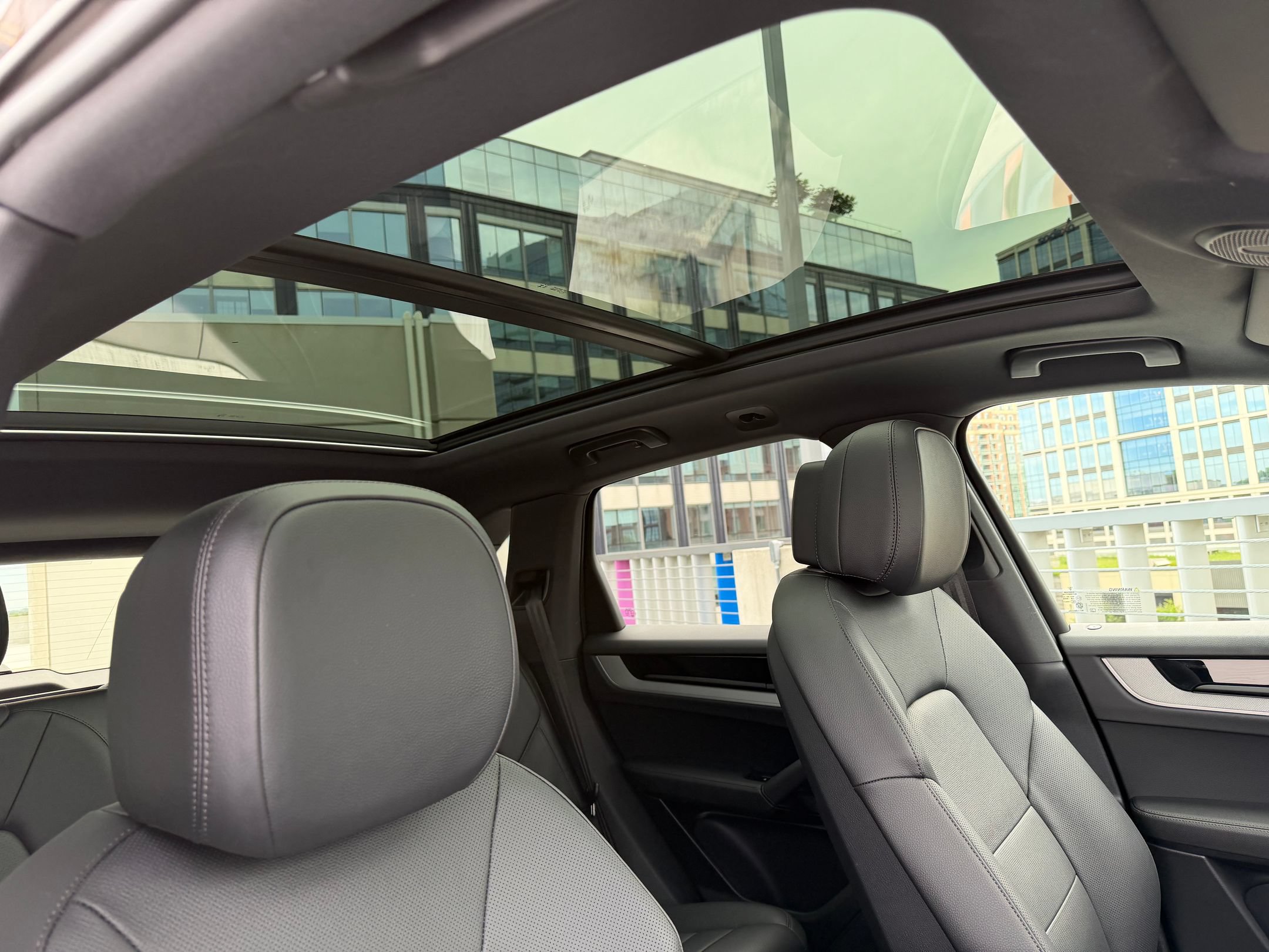 Certified 2026 Porsche Cayenne AWD/4WD image 20