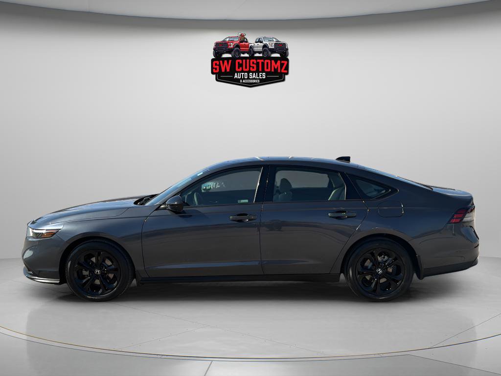 Used 2025 Honda Accord SE image 4