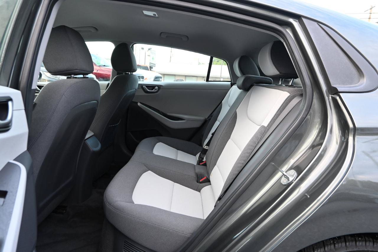 Used 2020 Hyundai Ioniq Blue FWD image 21