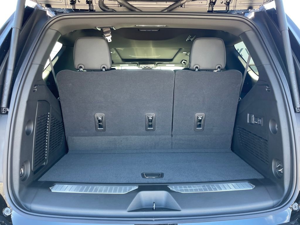 New 2026 GMC Yukon Denali w/ Sun & Power Step Package image 23