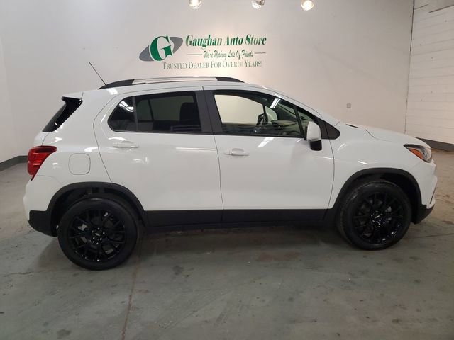Used 2021 Chevrolet Trax LT w/ Sport Edition image 8