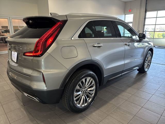 Certified 2025 Cadillac XT4 Premium Luxury FWD image 6