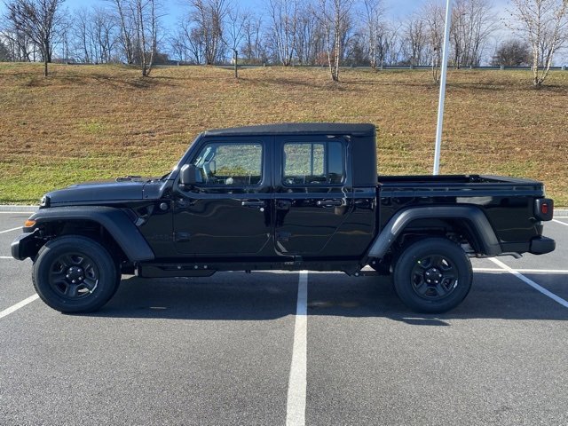 New 2026 Jeep Gladiator Sport image 4