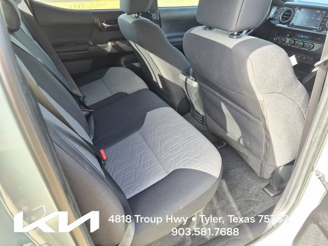 Used 2022 Toyota Tacoma TRD Off-Road AWD/4WD image 17