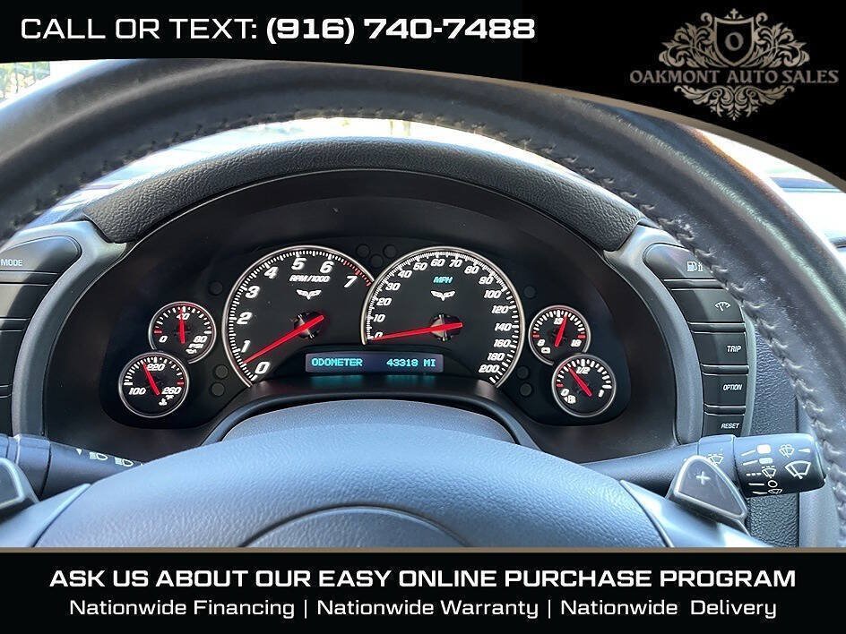 Used 2006 Chevrolet Corvette Coupe w/ Preferred Equipment Group RWD image 22