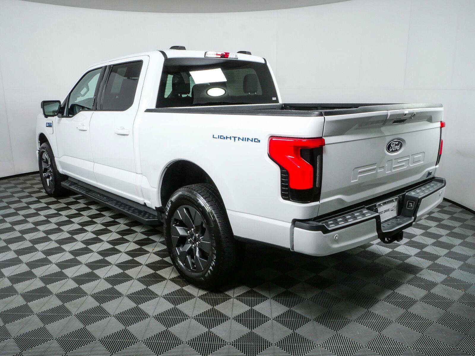 Used 2024 Ford F150 Lightning Flash AWD/4WD image 29