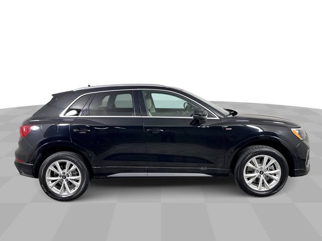 Used 2022 Audi Q3 2.0T Premium AWD/4WD image 9