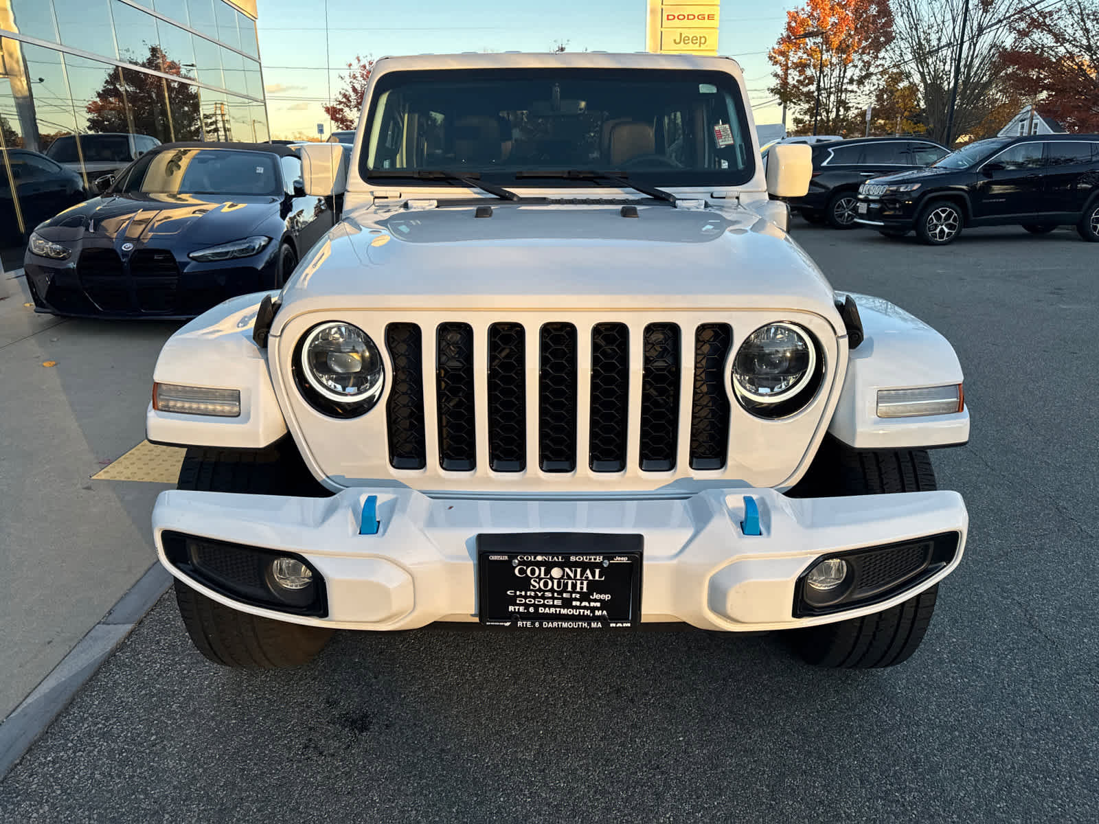 Used 2023 Jeep Wrangler Unlimited Sahara image 9
