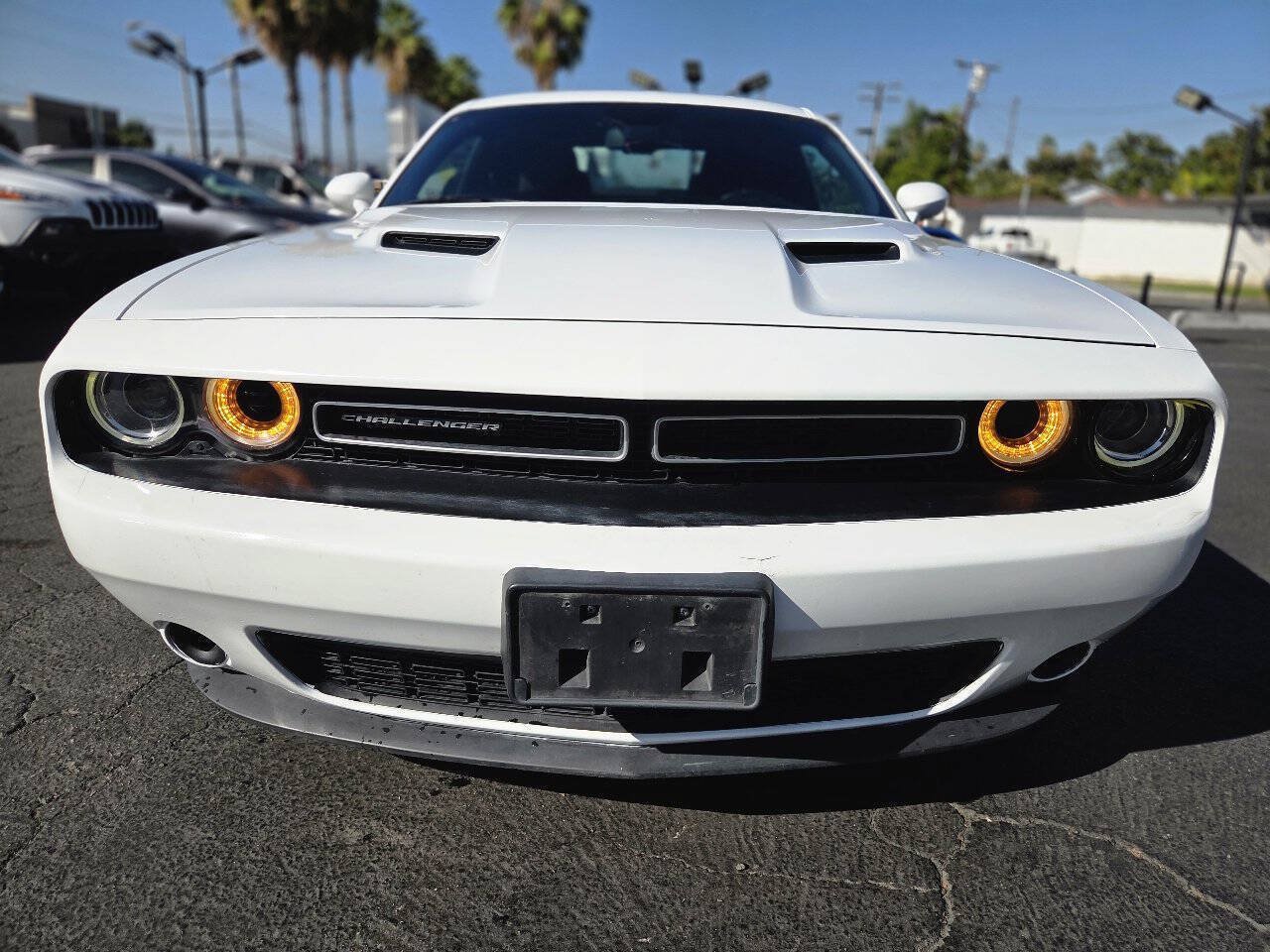 Used 2020 Dodge Challenger SXT RWD image 4