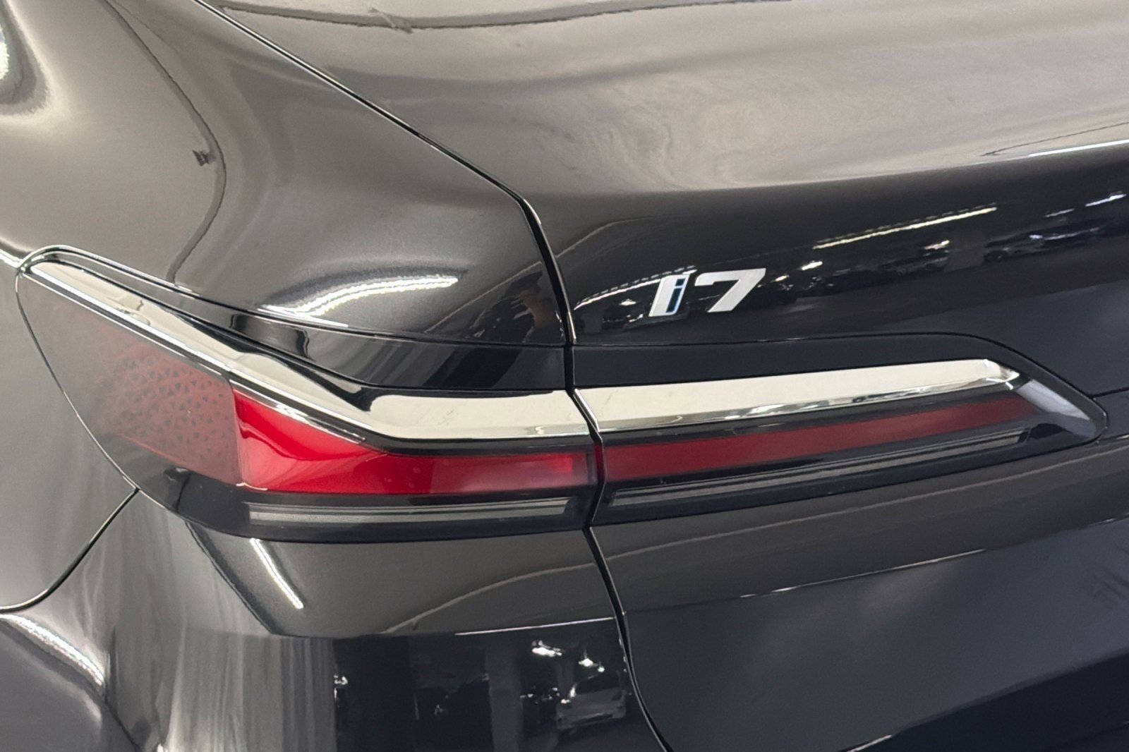 New 2025 BMW i7 eDrive50 w/ M Sport Package image 12