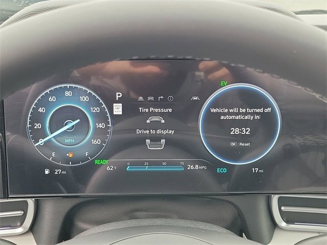 New 2025 Hyundai Elantra Limited image 7