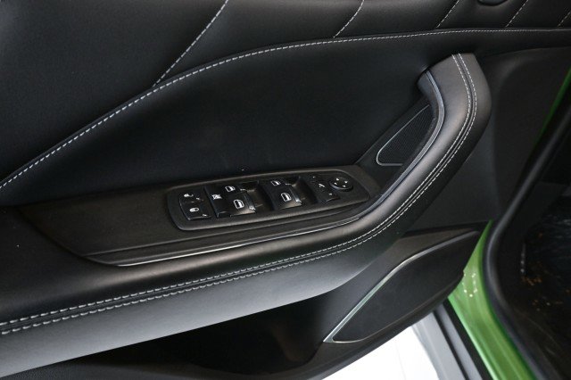 Used 2023 Maserati Levante Modena AWD/4WD image 18