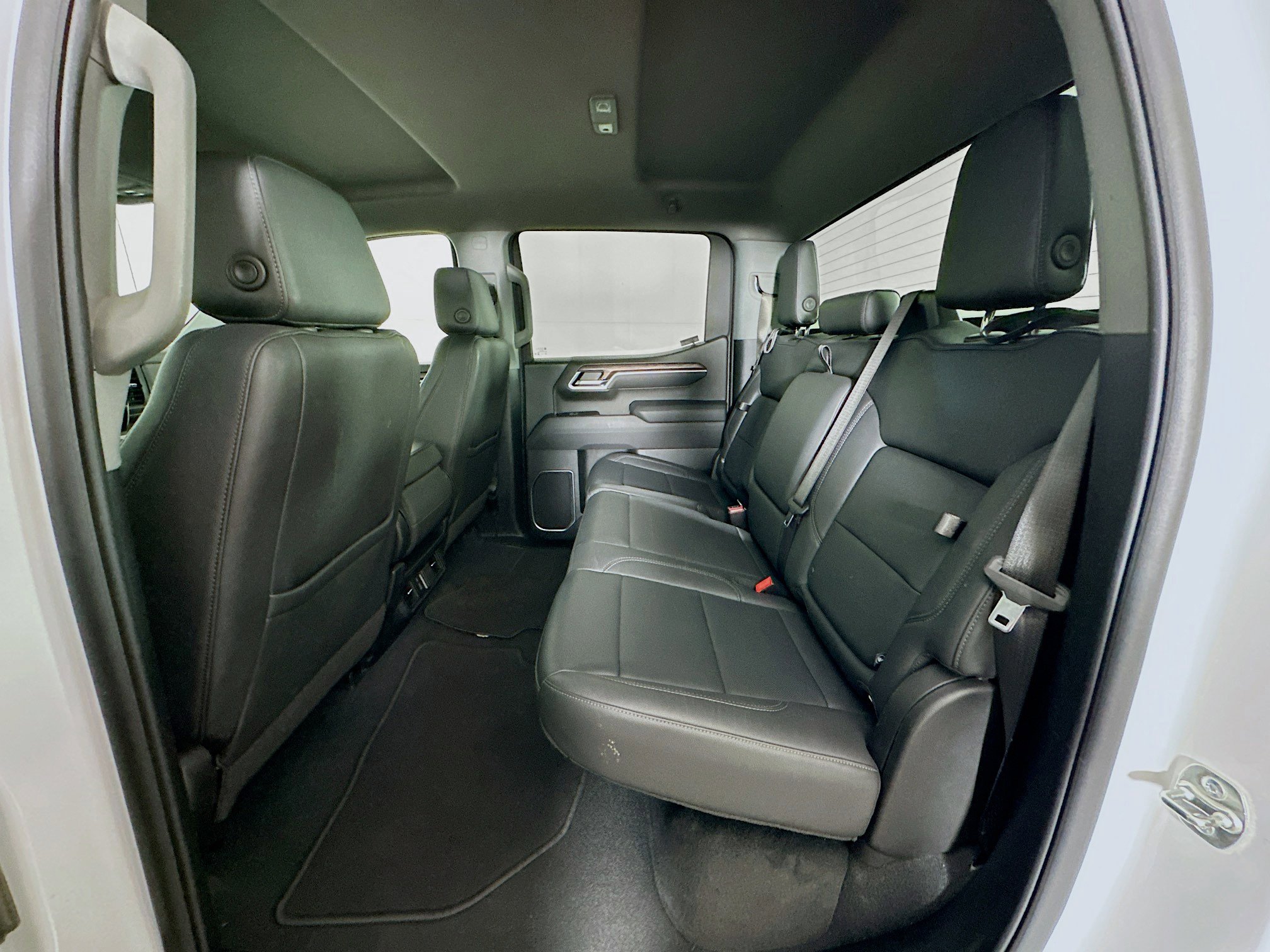 Used 2025 GMC Sierra 1500 SLT image 25