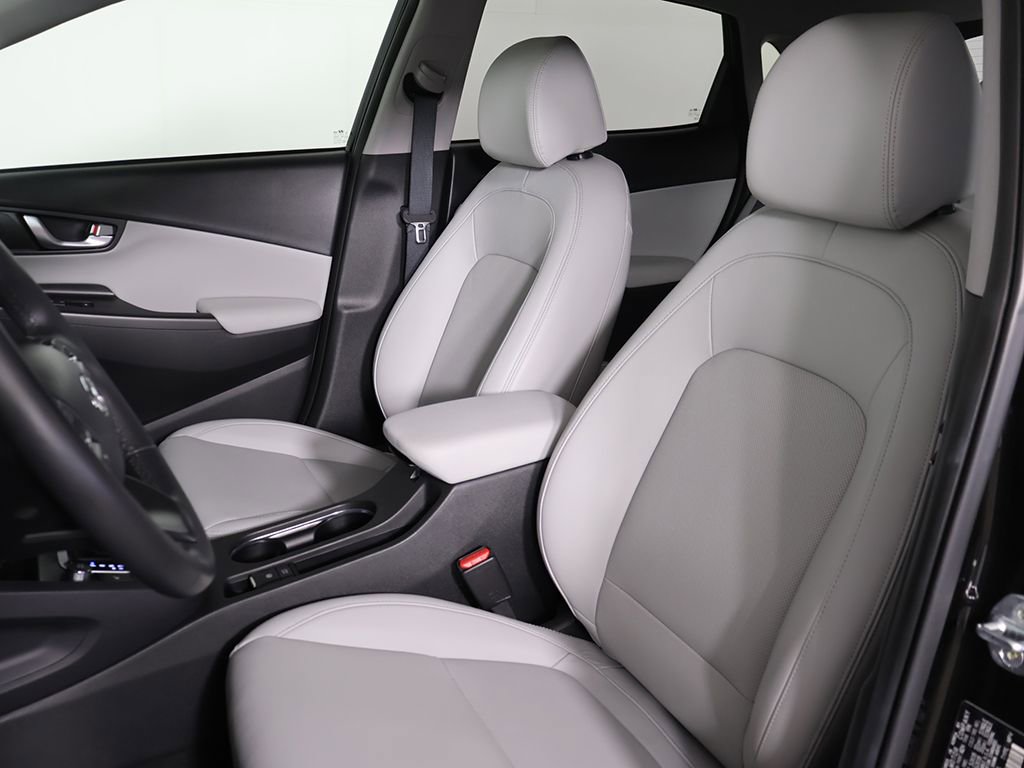 Used 2023 Hyundai Kona Limited w/ Cargo Package image 29