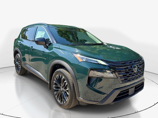New 2026 Nissan Rogue Dark Armor FWD image 3