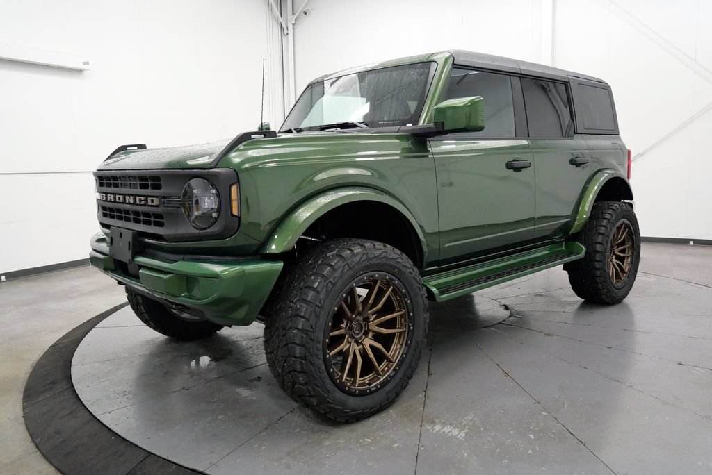 Used 2025 Ford Bronco Big Bend AWD/4WD image 3