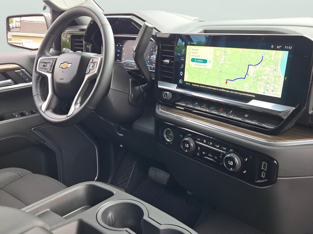 Certified 2024 Chevrolet Silverado 1500 LT AWD/4WD image 8