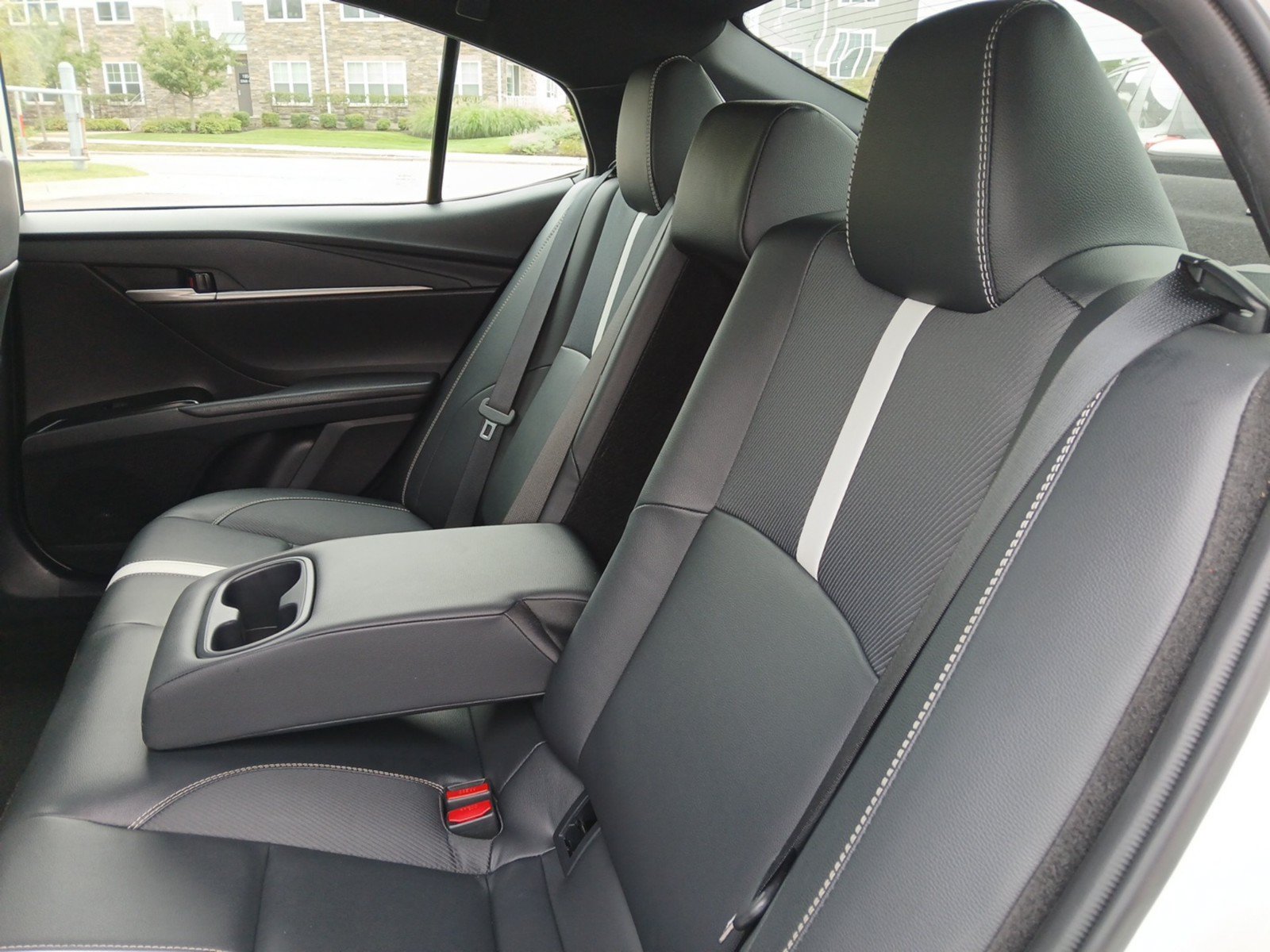 Used 2025 Toyota Camry SE FWD image 22