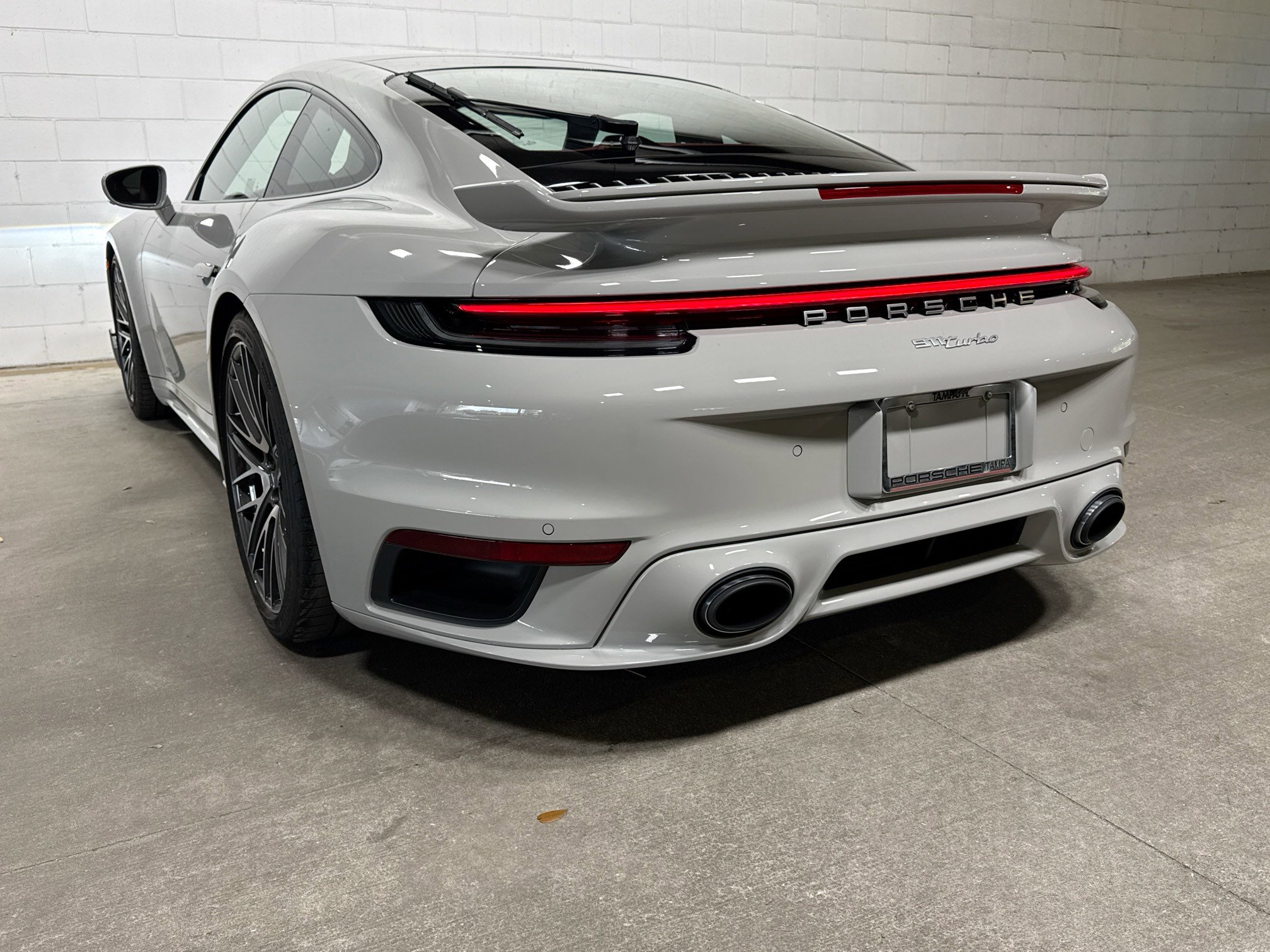 Certified 2022 Porsche 911 Turbo AWD/4WD image 3