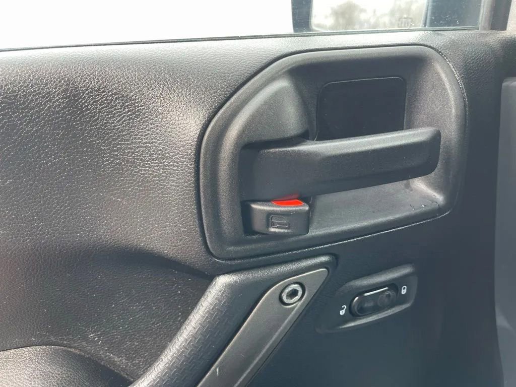 Used 2015 Jeep Wrangler Unlimited Sport w/ Quick Order Package 24S image 14