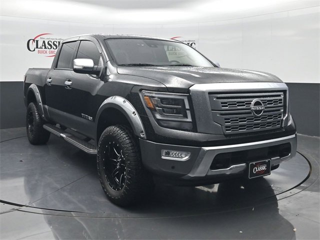 Used 2024 Nissan Titan Platinum Reserve w/ Moonroof Package image 5