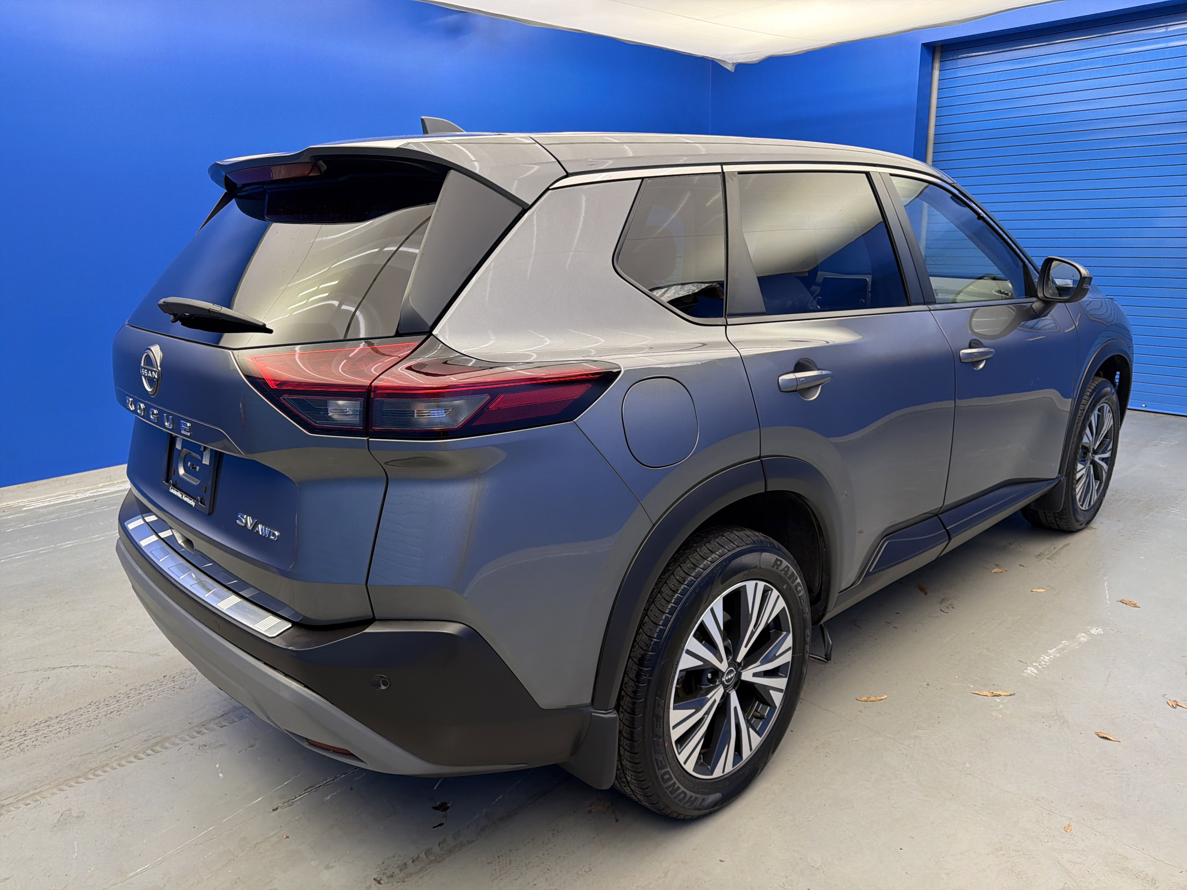 Used 2022 Nissan Rogue SV image 6