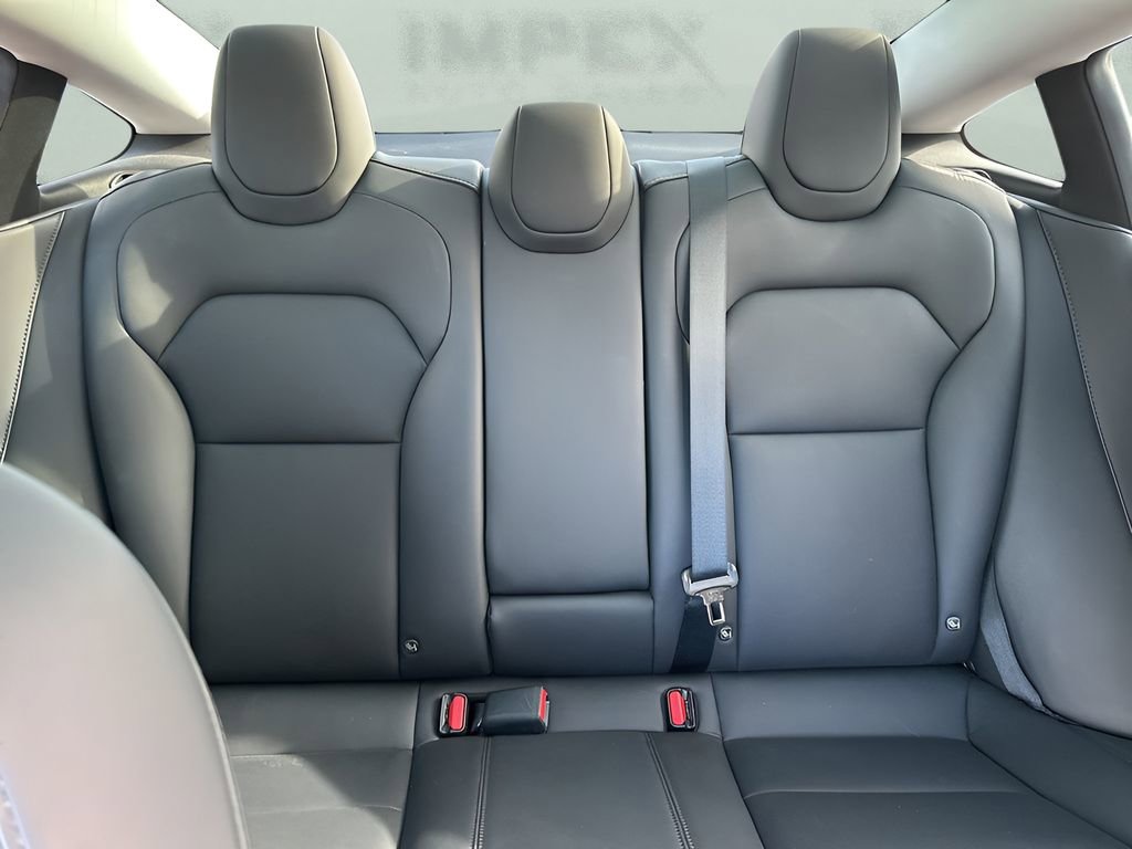 Used 2025 Tesla Model 3 Long Range image 12