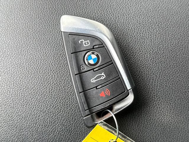 Used 2021 BMW 430i Coupe w/ Convenience Package RWD image 30
