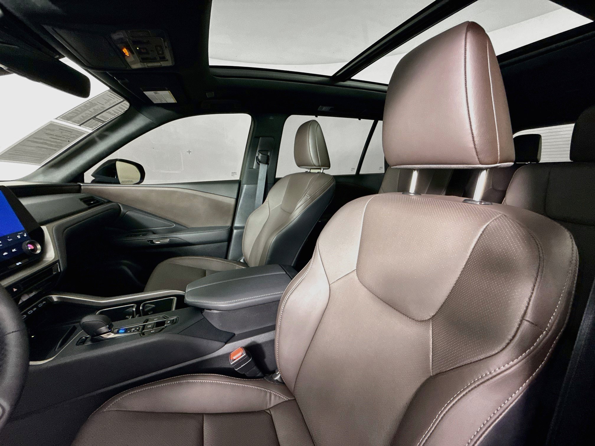 Certified 2025 Lexus TX 350 FWD w/ Technology Package image 12