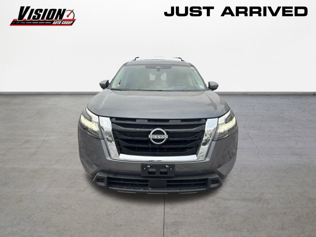 New 2025 Nissan Pathfinder SV w/ SV Premium Package video 2