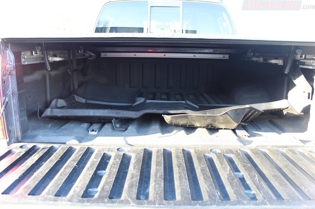 Used 2020 Nissan Frontier PRO-4X w/ Pro-4x Utility Package image 35