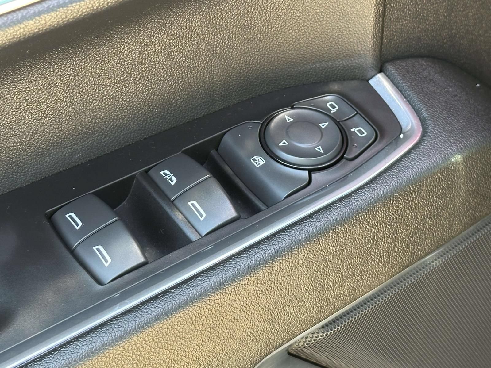 Certified 2024 GMC Sierra 1500 Elevation AWD/4WD image 16