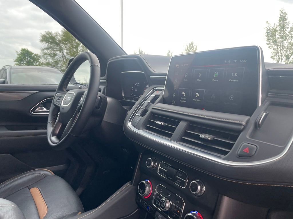 Used 2023 GMC Yukon AT4 w/ Technology Package image 30