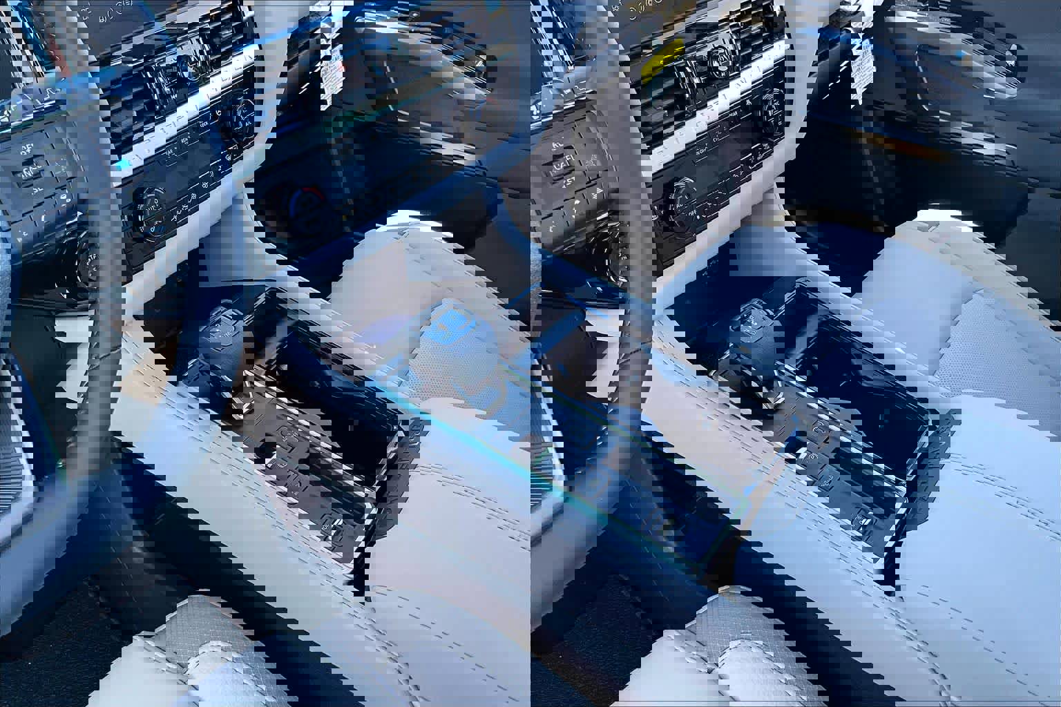 New 2026 Nissan Pathfinder SL image 7