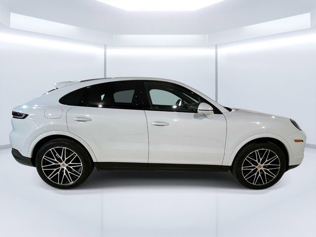 Certified 2025 Porsche Cayenne Coupe AWD/4WD image 10