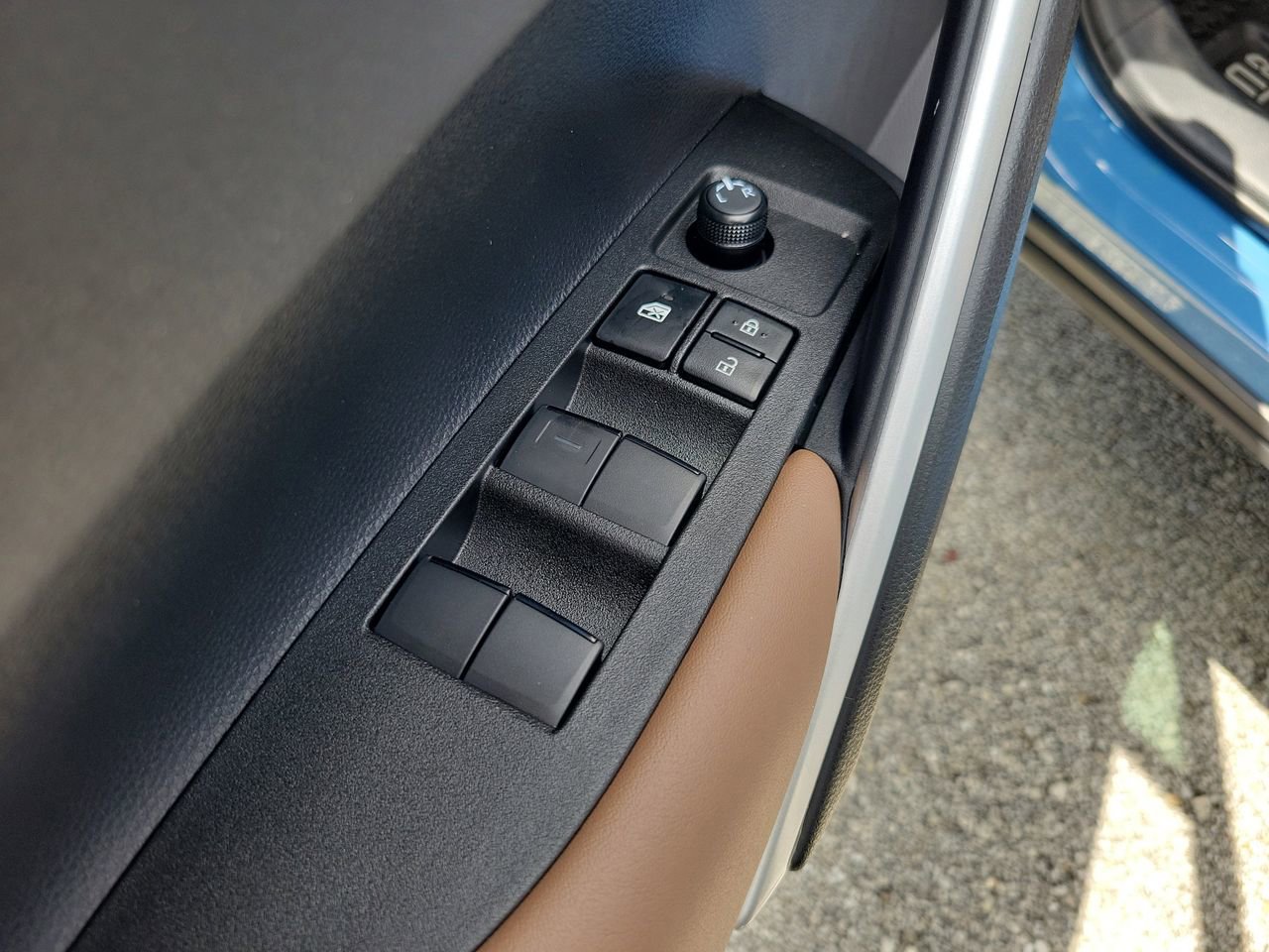 New 2026 Toyota Corolla Cross XLE AWD/4WD image 15