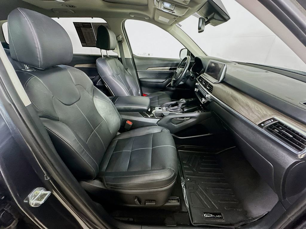 Used 2022 Kia Telluride EX w/ EX Premium Package image 12