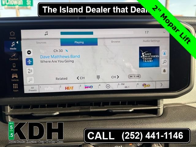 New 2025 Jeep Gladiator Sport AWD/4WD image 21