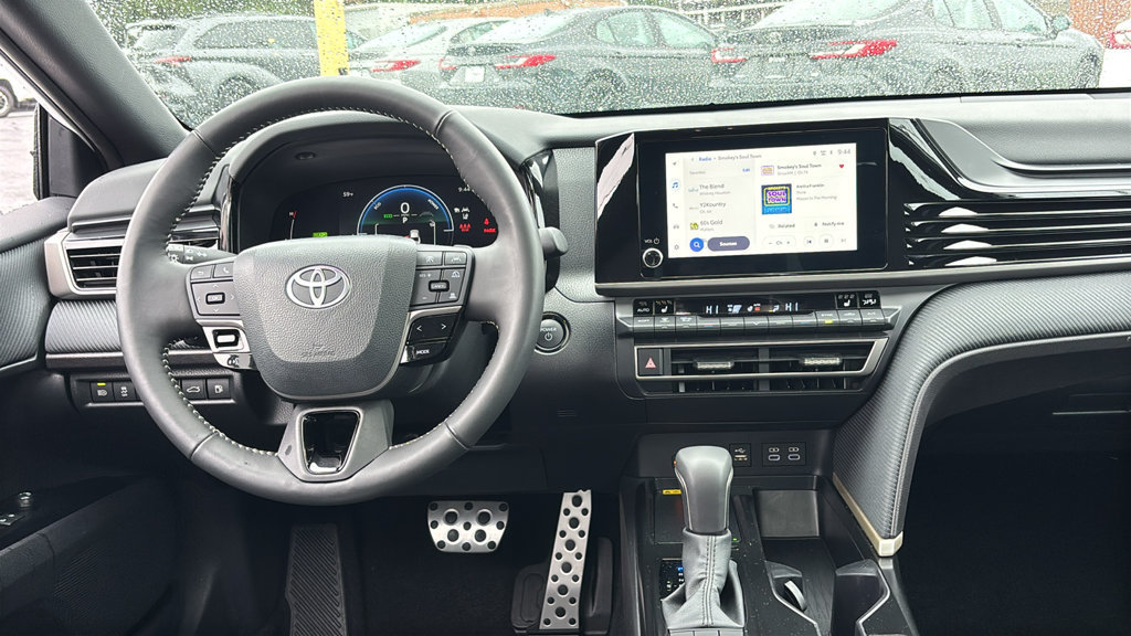 Used 2026 Toyota Camry SE w/ Convenience Package FWD image 9