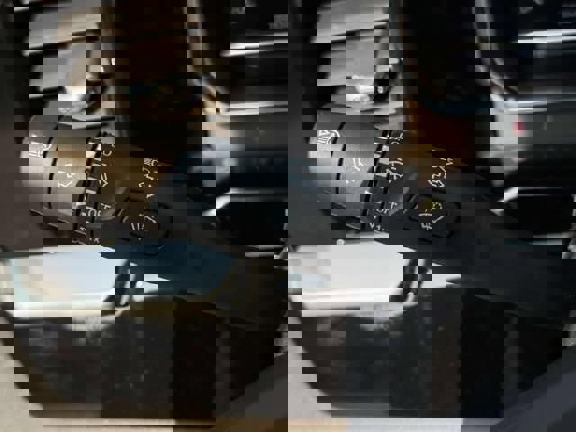 Used 2023 Chevrolet Silverado 1500 LT AWD/4WD image 19