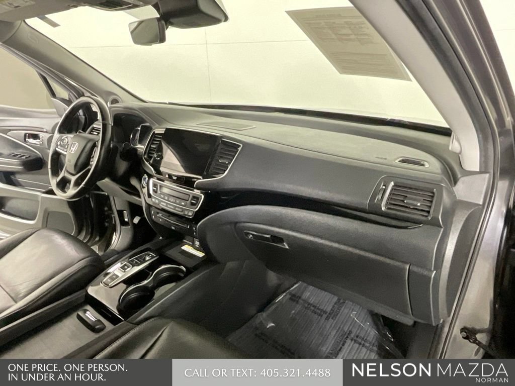 Used 2020 Honda Pilot Elite image 32