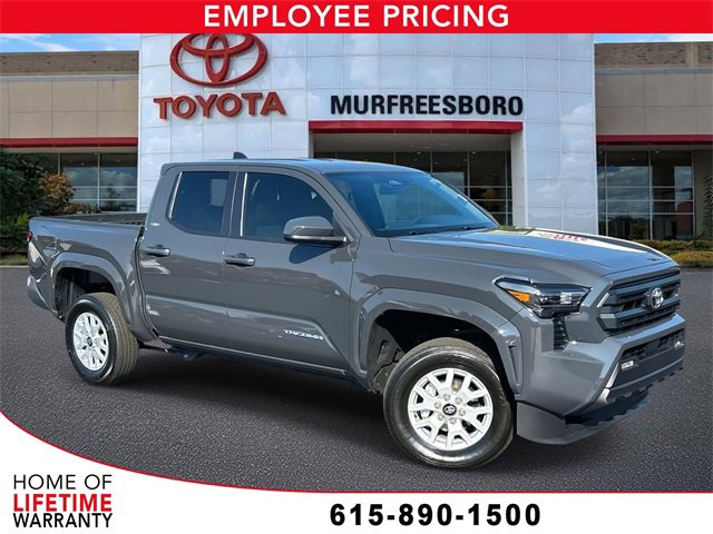 Used 2025 Toyota Tacoma SR5