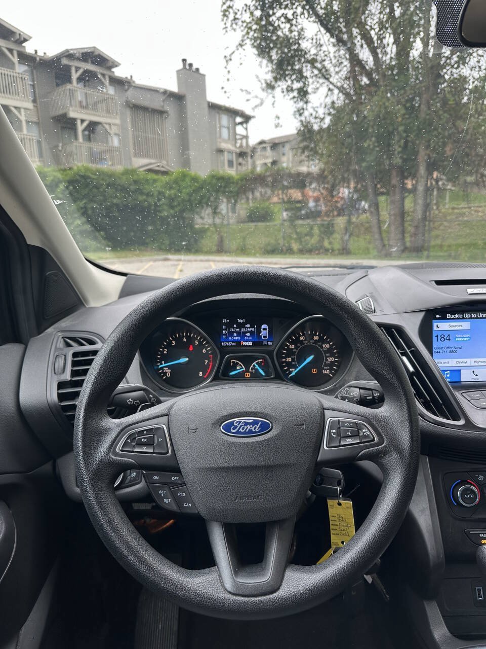 Used 2017 Ford Escape SE w/ Equipment Group 201A FWD image 10